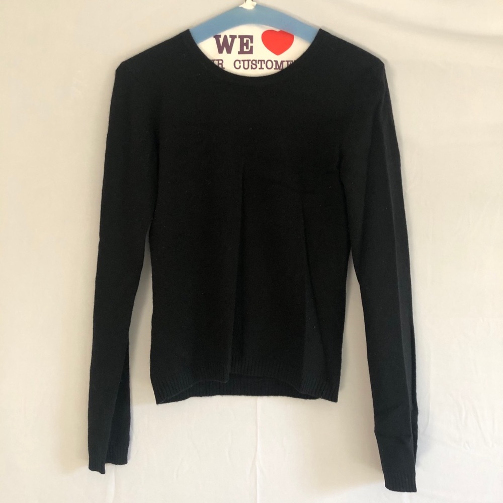 Black angel wings sweater